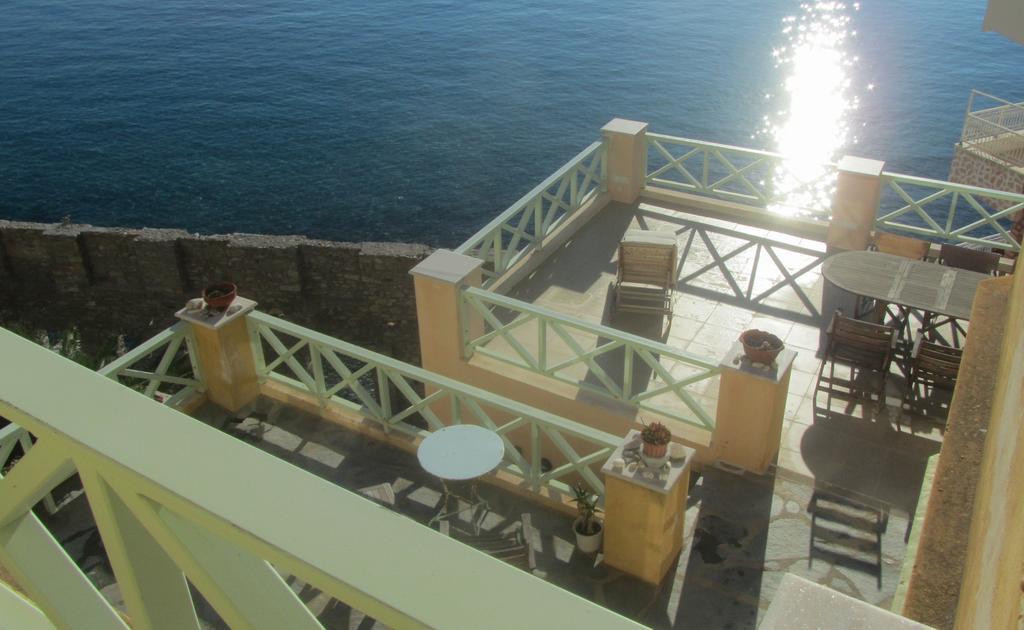Apollonos Seafront Apartment Ermoupoli Exterior photo
